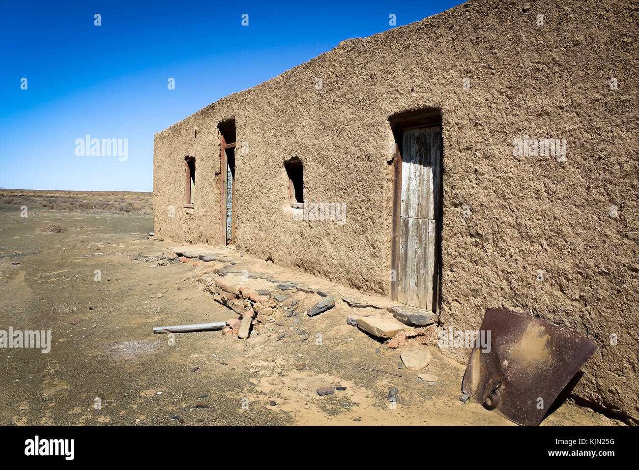 Old house made from mud and clay in desert Stock Photo Alamy