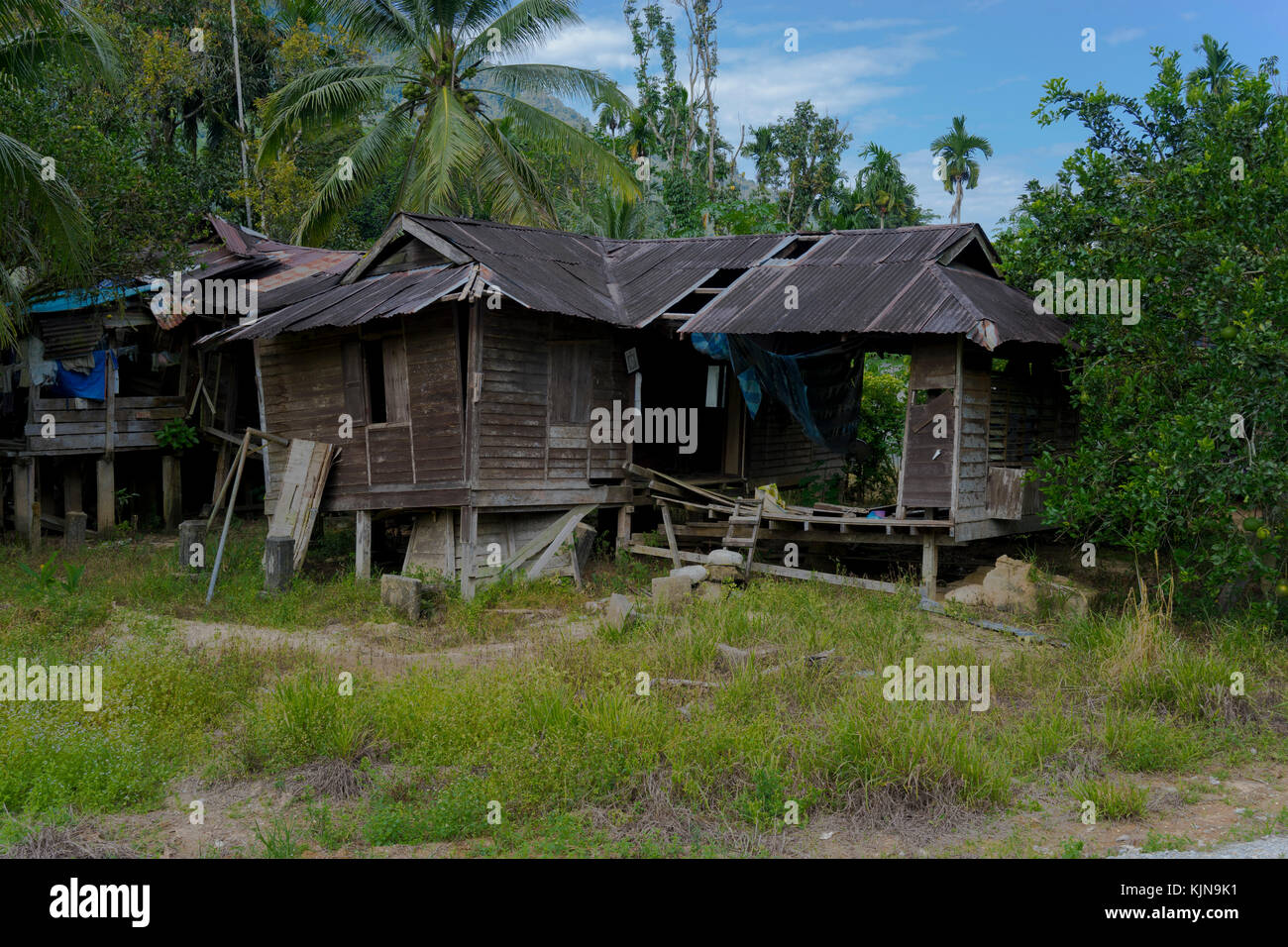 Old Deserted Wooden Village House Or Abandoned House Located At Batu Kurau Taiping Perak Malaysia Stock Photo Alamy