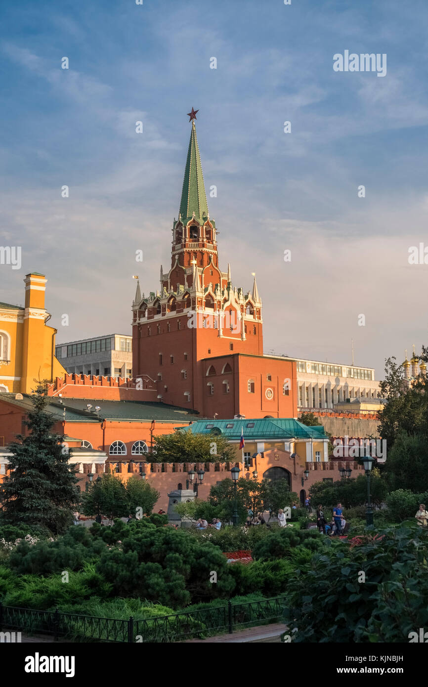 A view of Trinity (Troitskaya) Tower, the tallest tower on the Kremlin walls, with Alexander Garden in the foreground, Moscow, Russia. Stock Photo