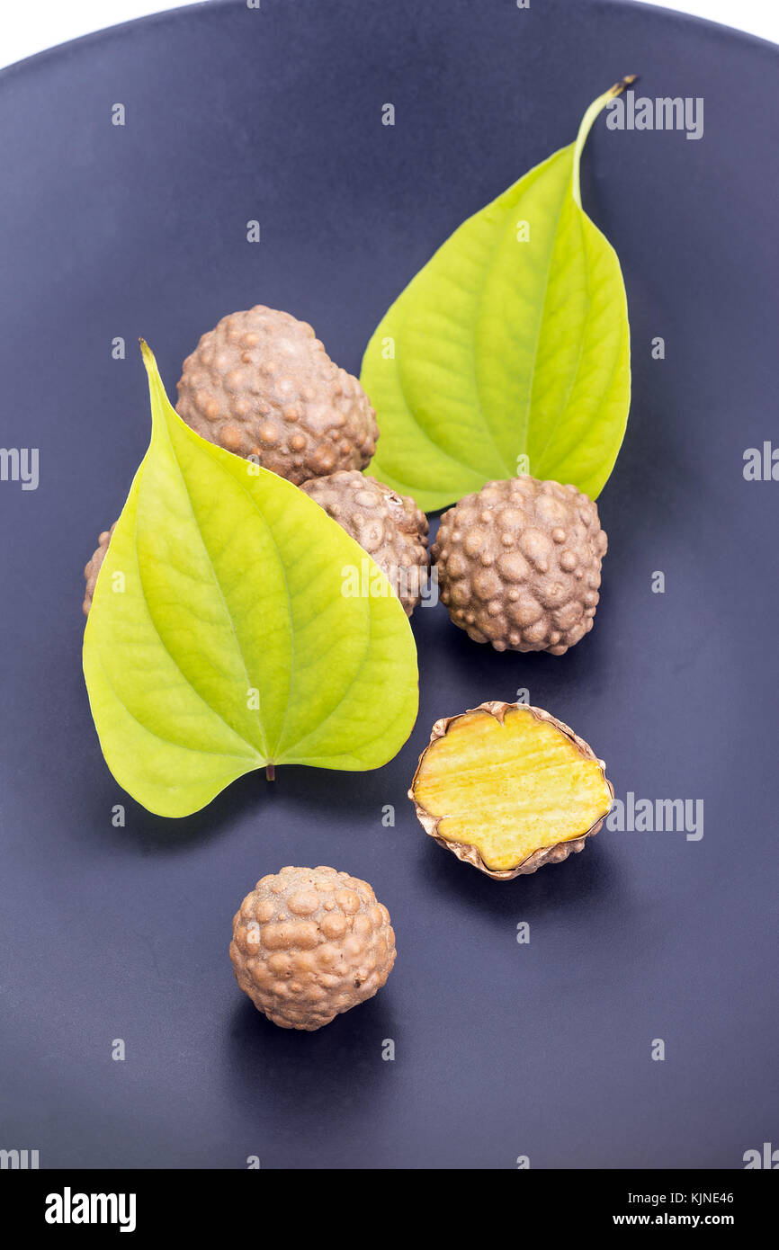 Bitter yam hires stock photography and images Alamy