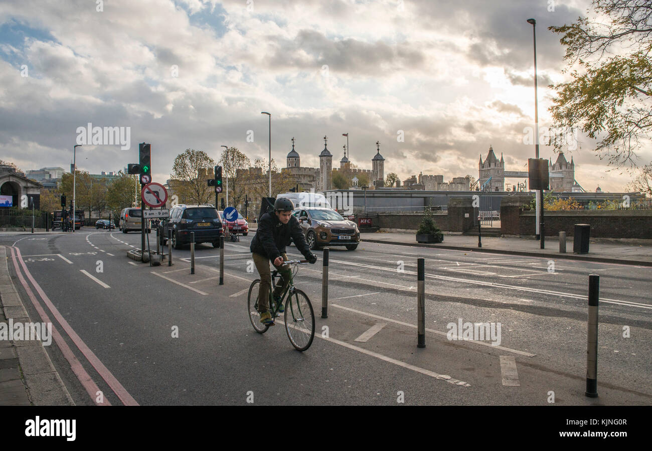 mamil-london-hi-res-stock-photography-and-images-alamy