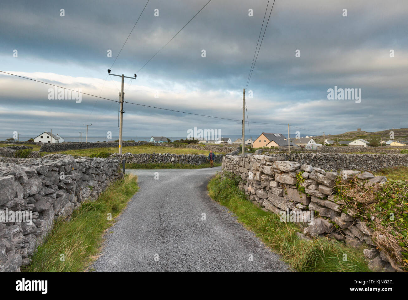 Walls at inisheer hi-res stock photography and images - Alamy
