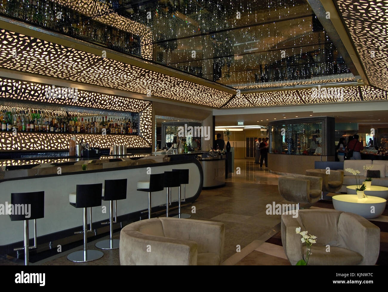 Junsui Cocktail Bar and Restaurant, Burj al Arab Hotel, Dubai, UAE Stock Photo