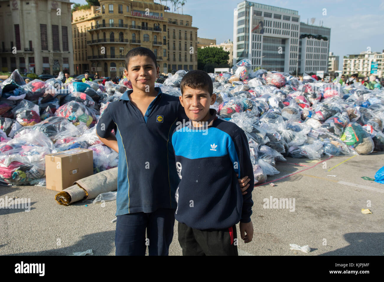 Marytrs' Square, Beirut , Lebanon, 26th Nov 2017,  Syrian refugee children waiting for donations  Beirut , Lebanon, Credit: Mohamad Itani / Alamy Live News Stock Photo