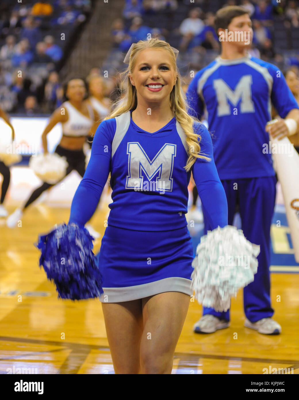 November 25, 2017; Memphis, TN, USA; Memphis Tigers cheerleaders