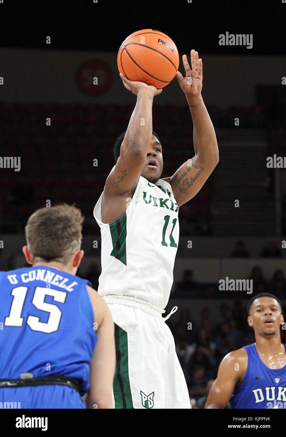 November 23, 2017 Portland State Vikings guard Deante Strickland (11