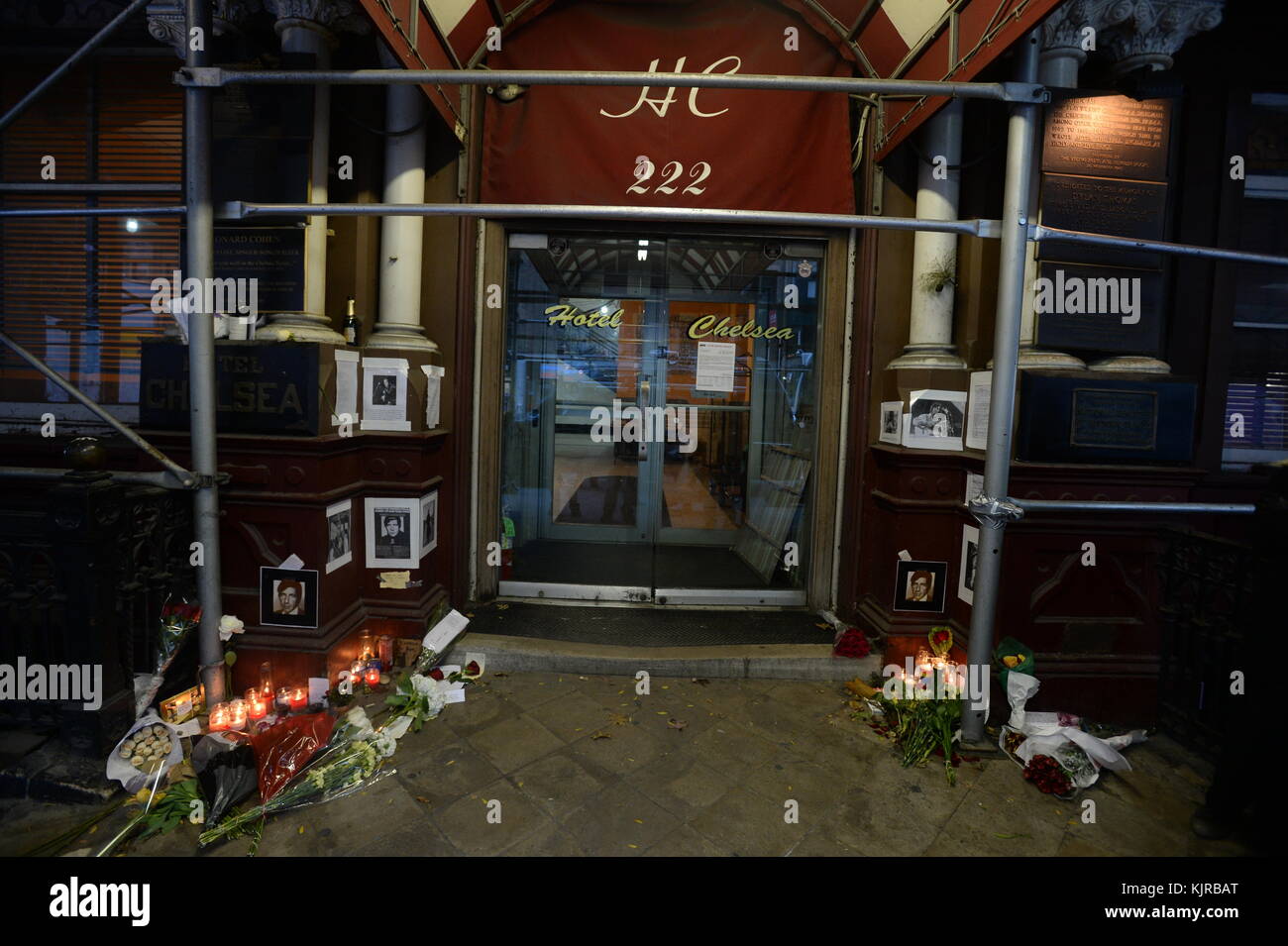 Leonard cohen tribute hires stock photography and images Alamy