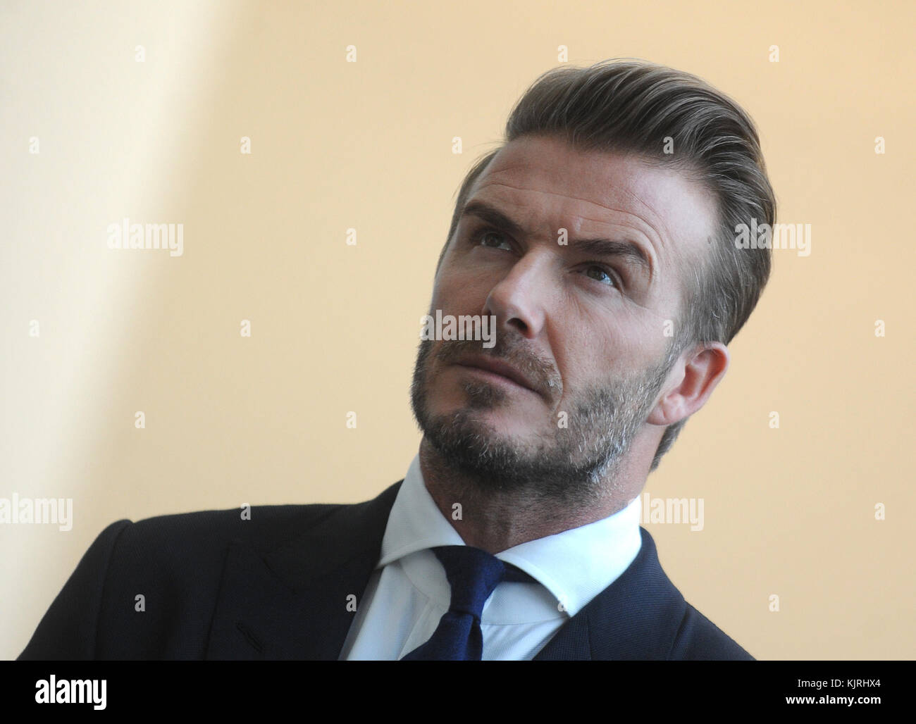 Young david beckham hi-res stock photography and images - Alamy