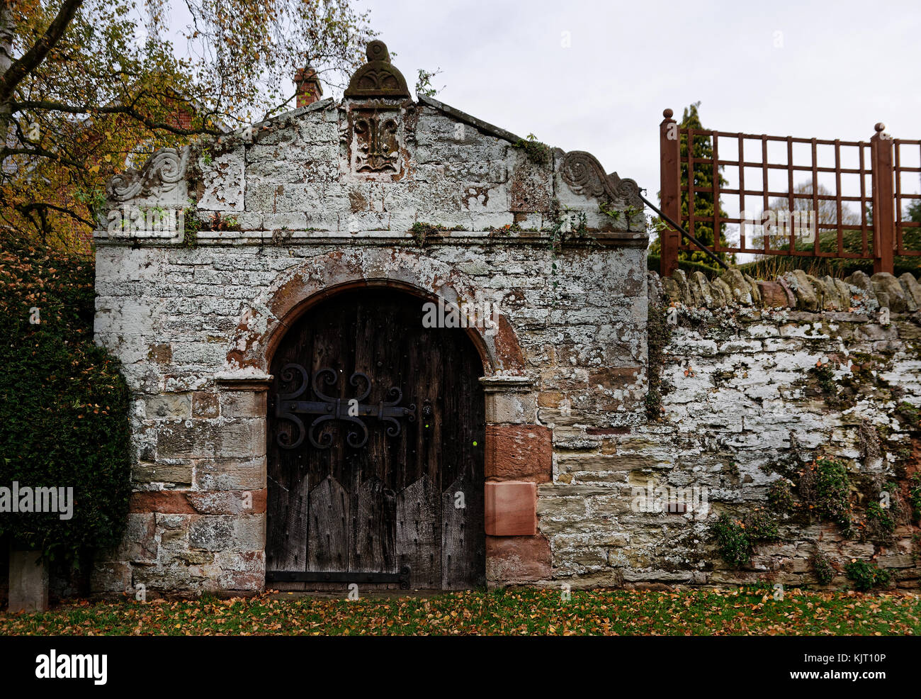 Tarrington, a small village in Herefordshire, England located half way