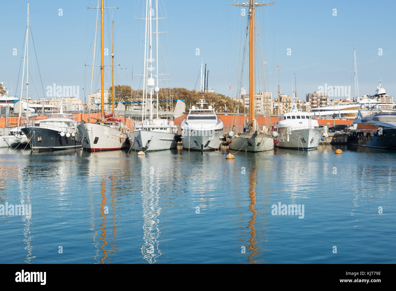 Boats and vessels at anchor in the port of Barcelona, Spain Stock Photo
