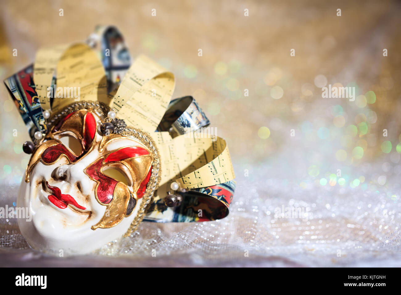 Venetian mask harlequin mask hi-res stock photography and images - Alamy