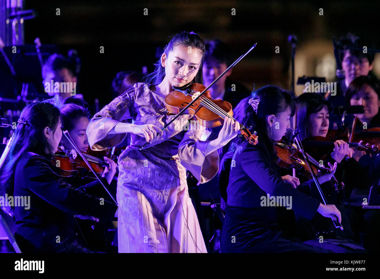 Tokyo, Japan. 26th Nov, 2017. Japanese violinist Emiri Miyamoto performs during the 1000 Days to Go! cultural event in front of Tokyo Station on November 26, 2017, Tokyo, Japan. Japanese celebrities attended the event marking the 1000-day countdown to the 2020 Tokyo Olympics. Credit: Rodrigo Reyes Marin/AFLO/Alamy Live News Credit: Aflo Co. Ltd./Alamy Live News Stock Photo