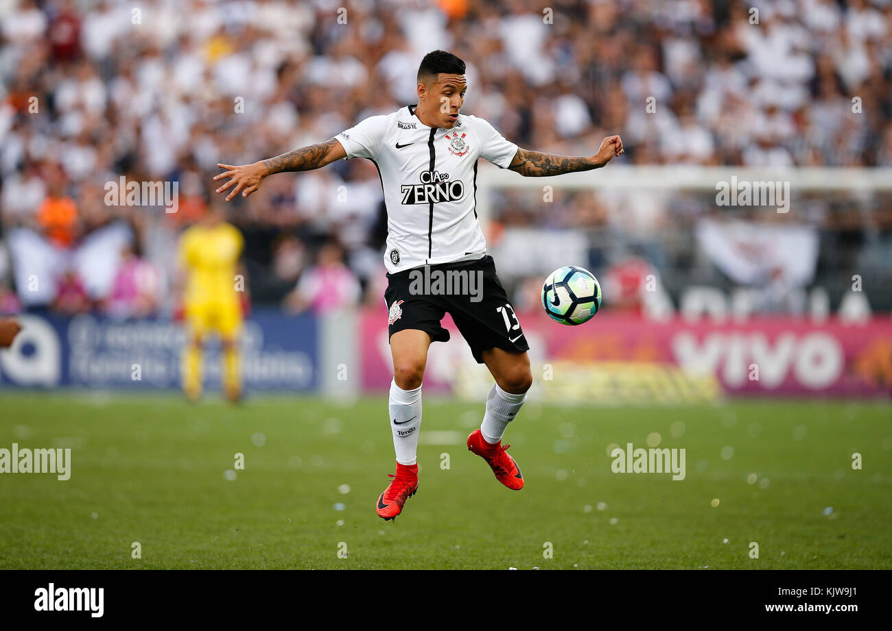 Sao Paulo Sp 26 11 2017 Corinthians X Atletico Mineiro Guilherme Arana Of Corinthians During A Match Between Corinthians And Atletico Mineiro Valid For The 37th Round Of The Brazilian Championship Held