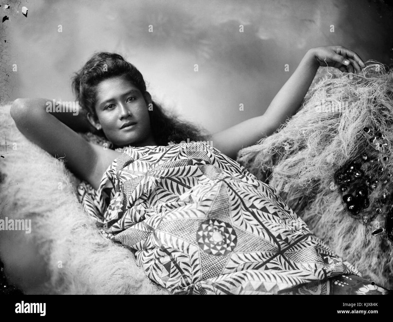 Samoan girl, wearing an elaborate Lavalava, draped in a Siapo (barkcloth) Stock Photo