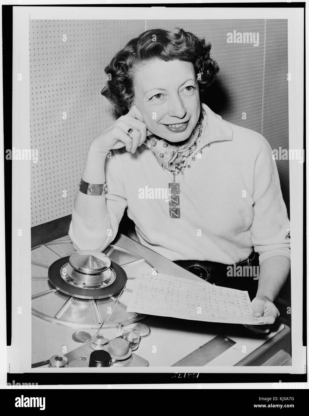 Ann Ronell NYWTS Stock Photo Alamy