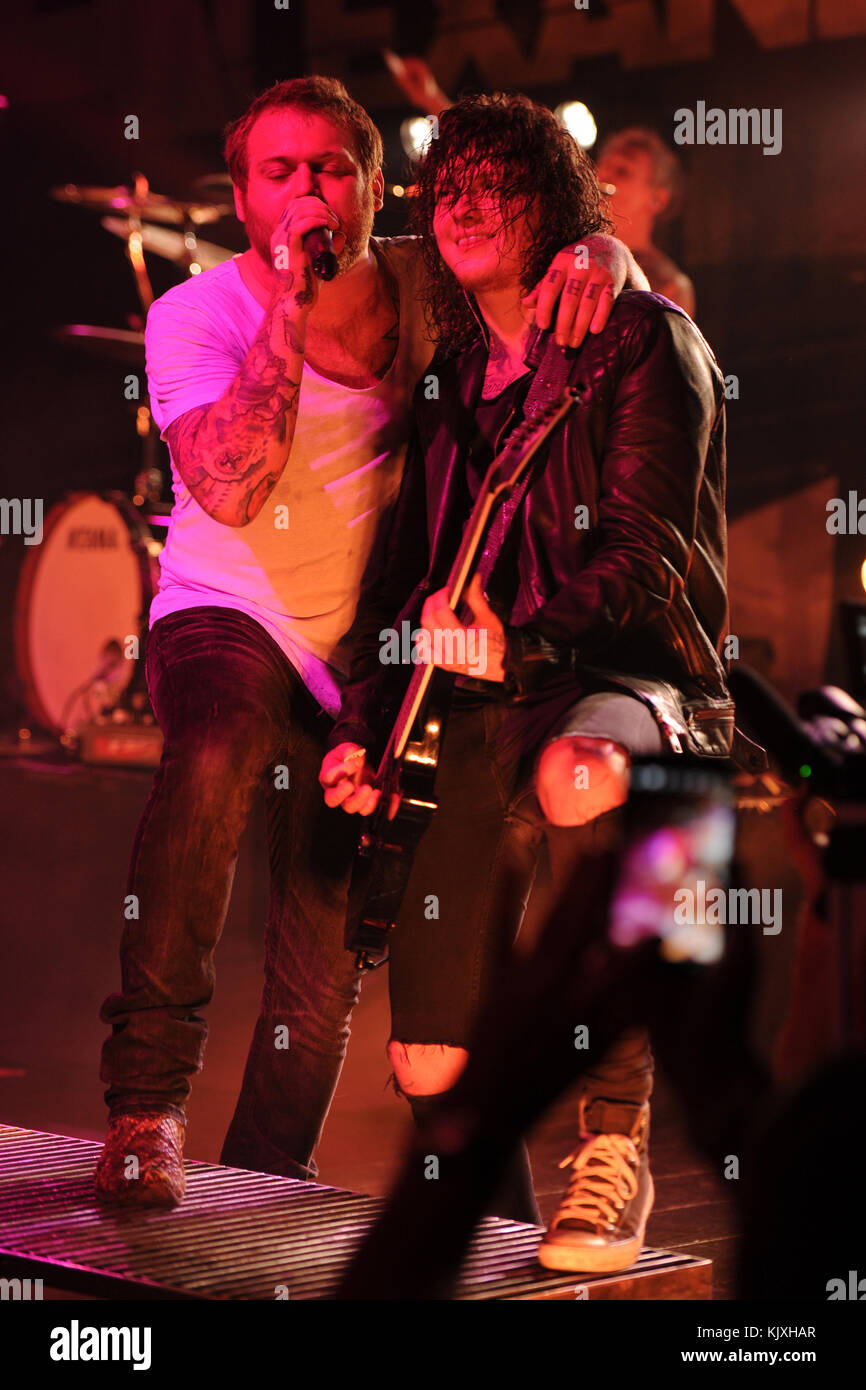 FORT LAUDERDALE, FL NOVEMBER 21 Danny Worsnop, Ben Bruce of Asking