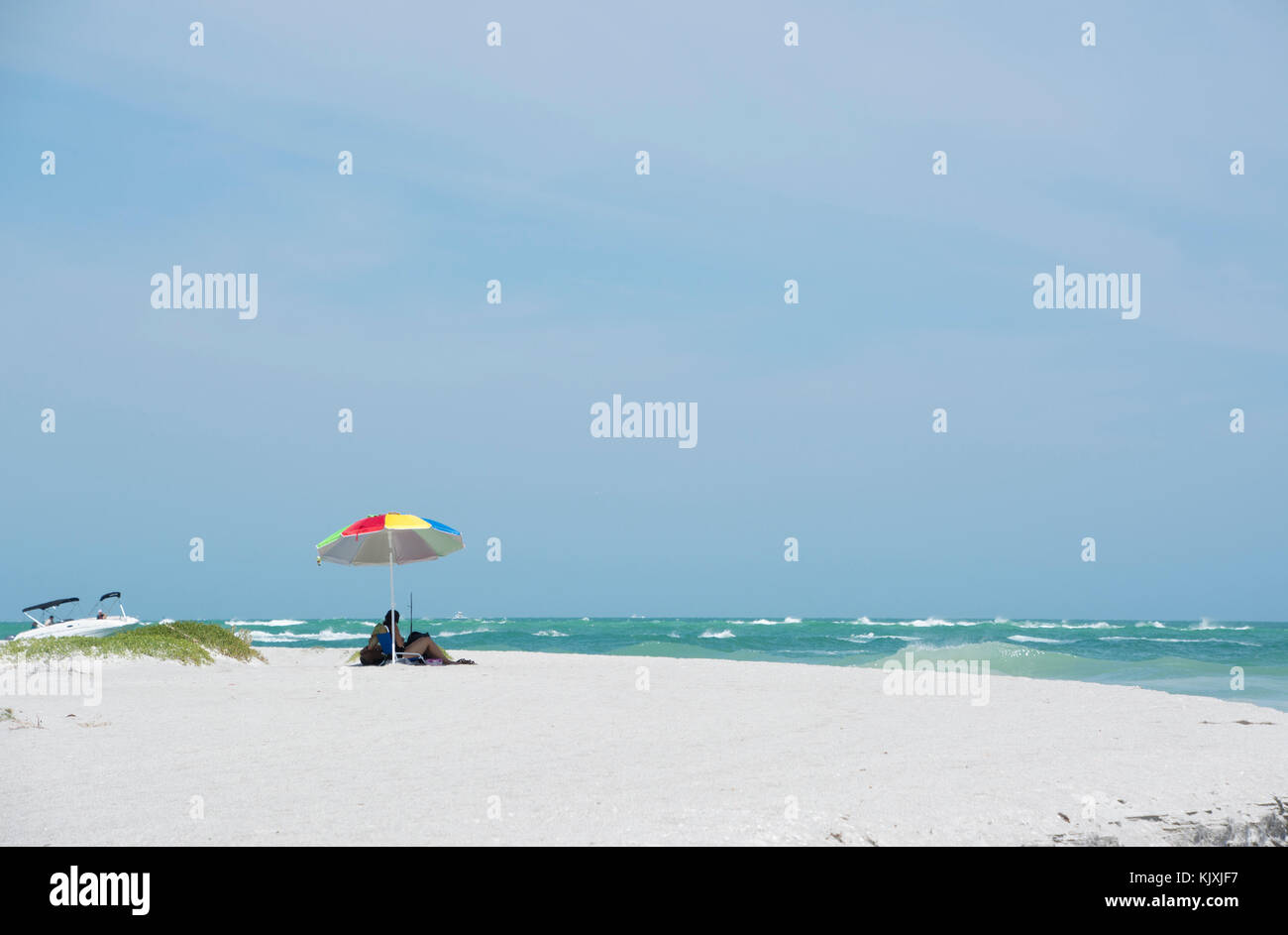 Vacation beaches hi-res stock photography and images - Alamy
