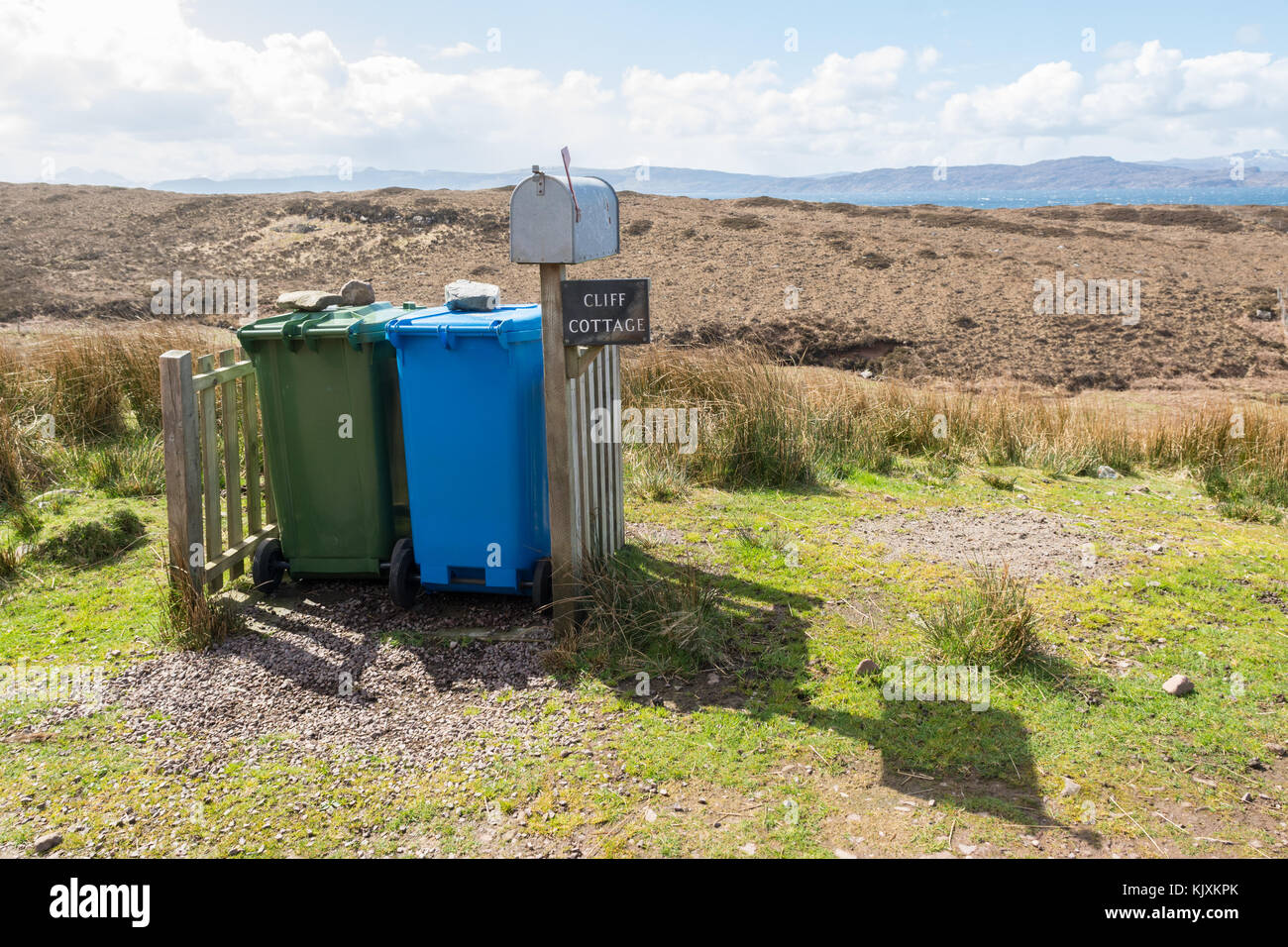 Wheelie bin collection hires stock photography and images Alamy