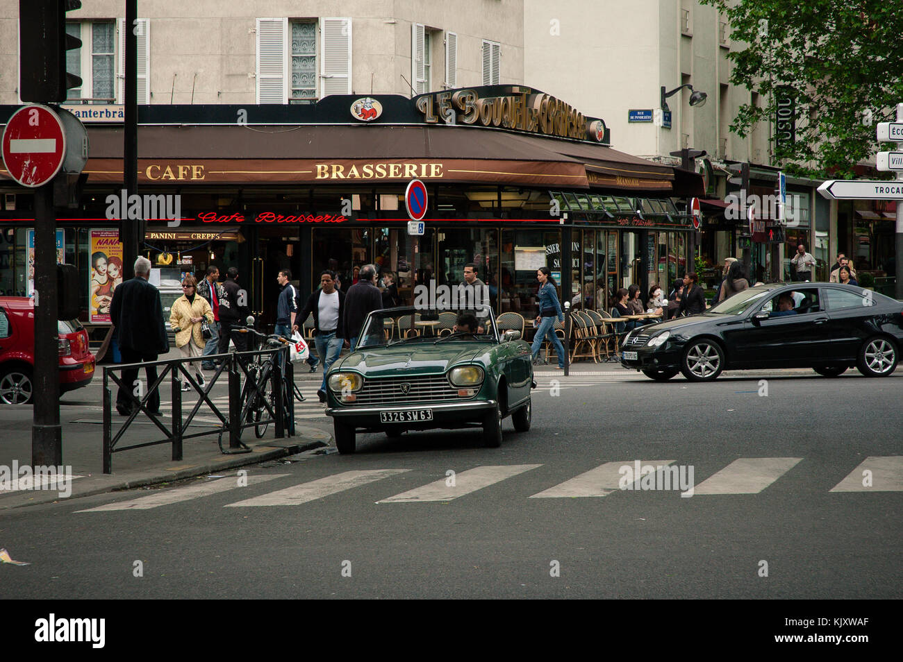 Vintage 1970 Peugeot 204 Cabriolet on the streets of Paris Stock Photo