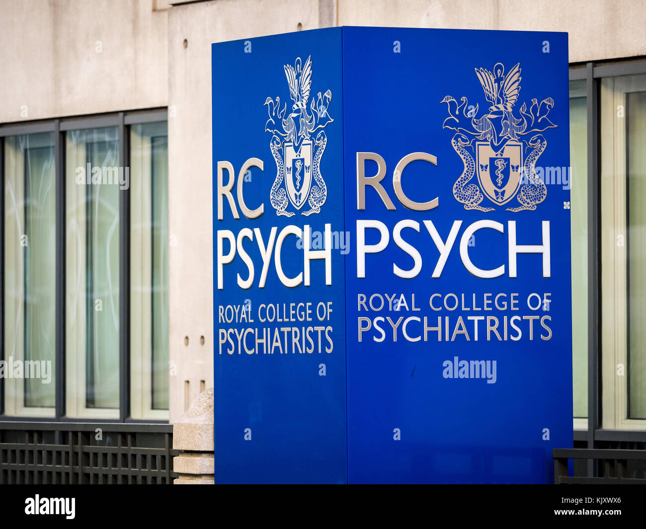 Royal College of Psychiatrists in Prescott Street nr Aldgate, London UK. The college is the main professional organisation of psychiatrists in the UK Stock Photo