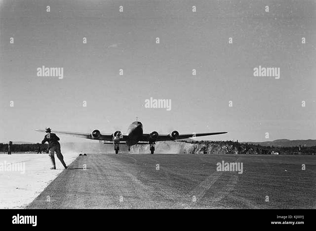 DDL on runway at Fornebu Stock Photo - Alamy