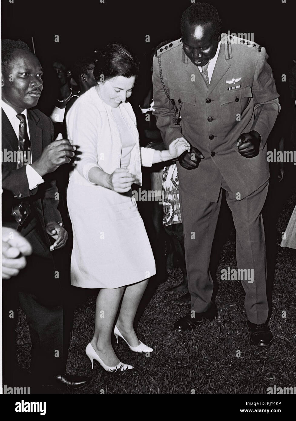 When the Israeli prime minister's wife took a twirl with Idi Amin