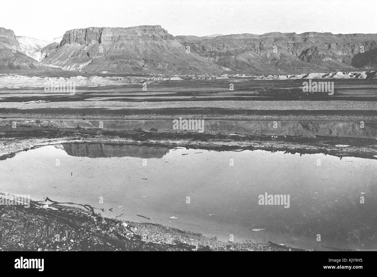 GENERAL VIEW OF MASADA, 1910 1920. COURTESY OF AMERICAN COLONY. Stock Photo