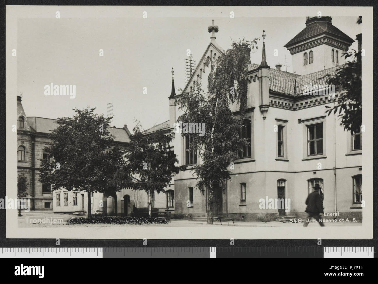'548 Trondhjem, Raadhuset og sparebanken' is a digital photograph taken ...