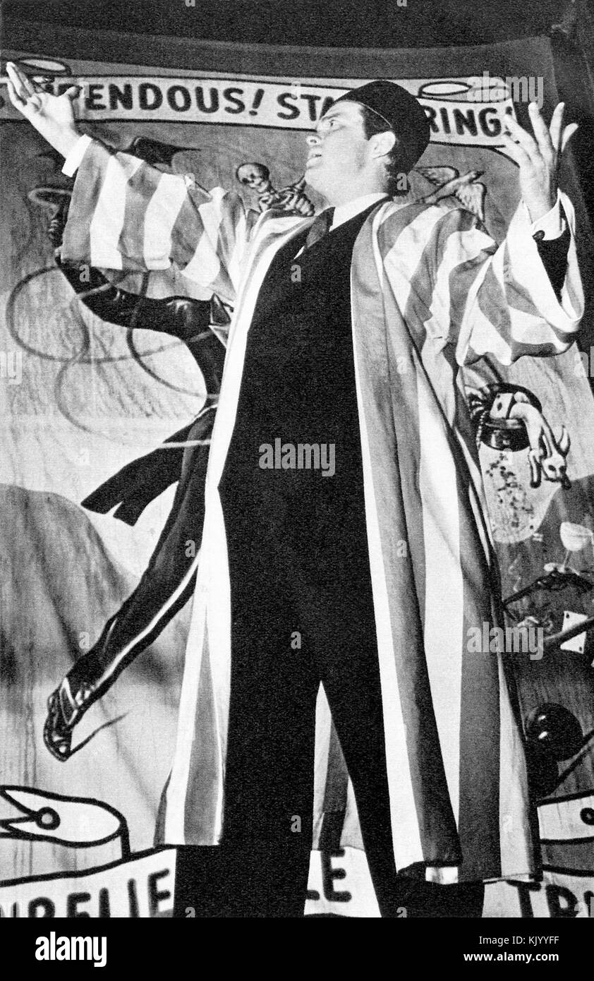 Mercury Wonder Show Welles Stock Photo Alamy