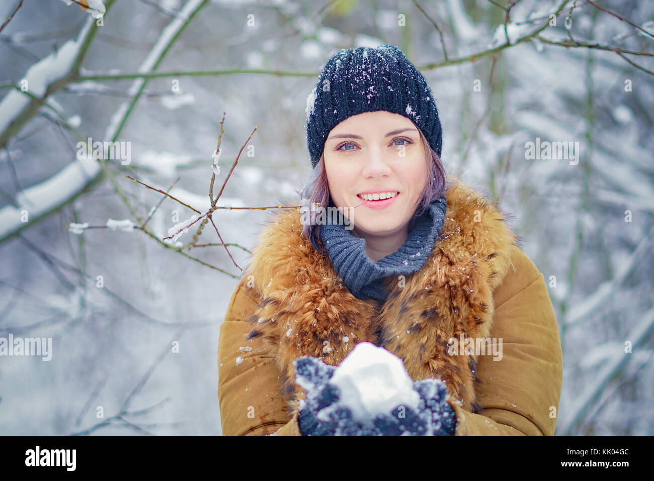 portrait of a beautiful girl in a winter forest Stock Photo - Alamy