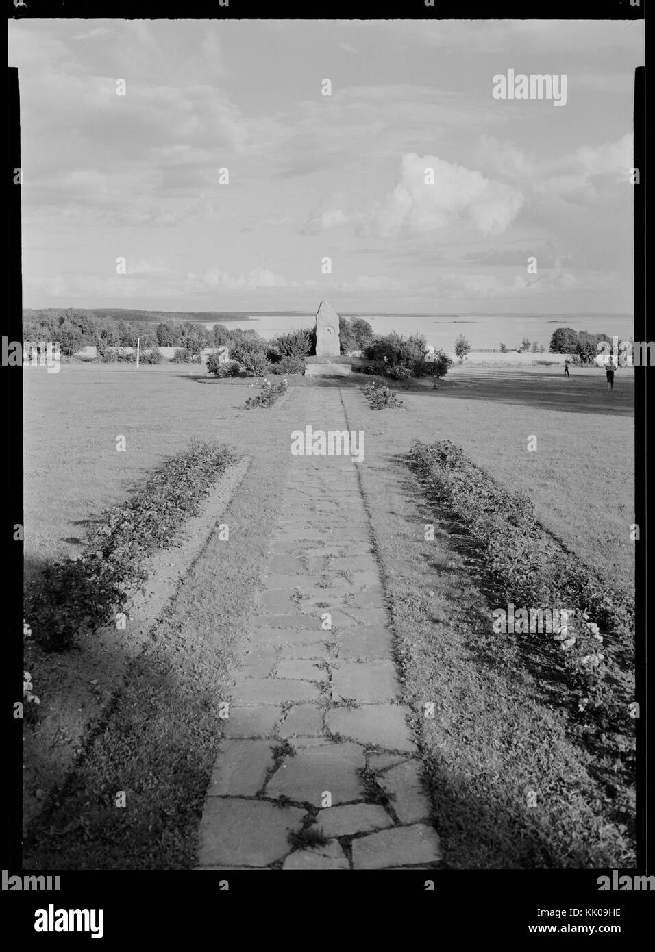 tove jansson and her music, image size:956x1390