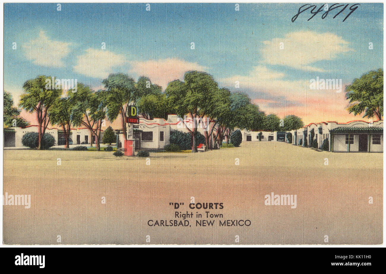 #39 D #39 Courts right in town Carlsbad New Mexico Stock Photo Alamy