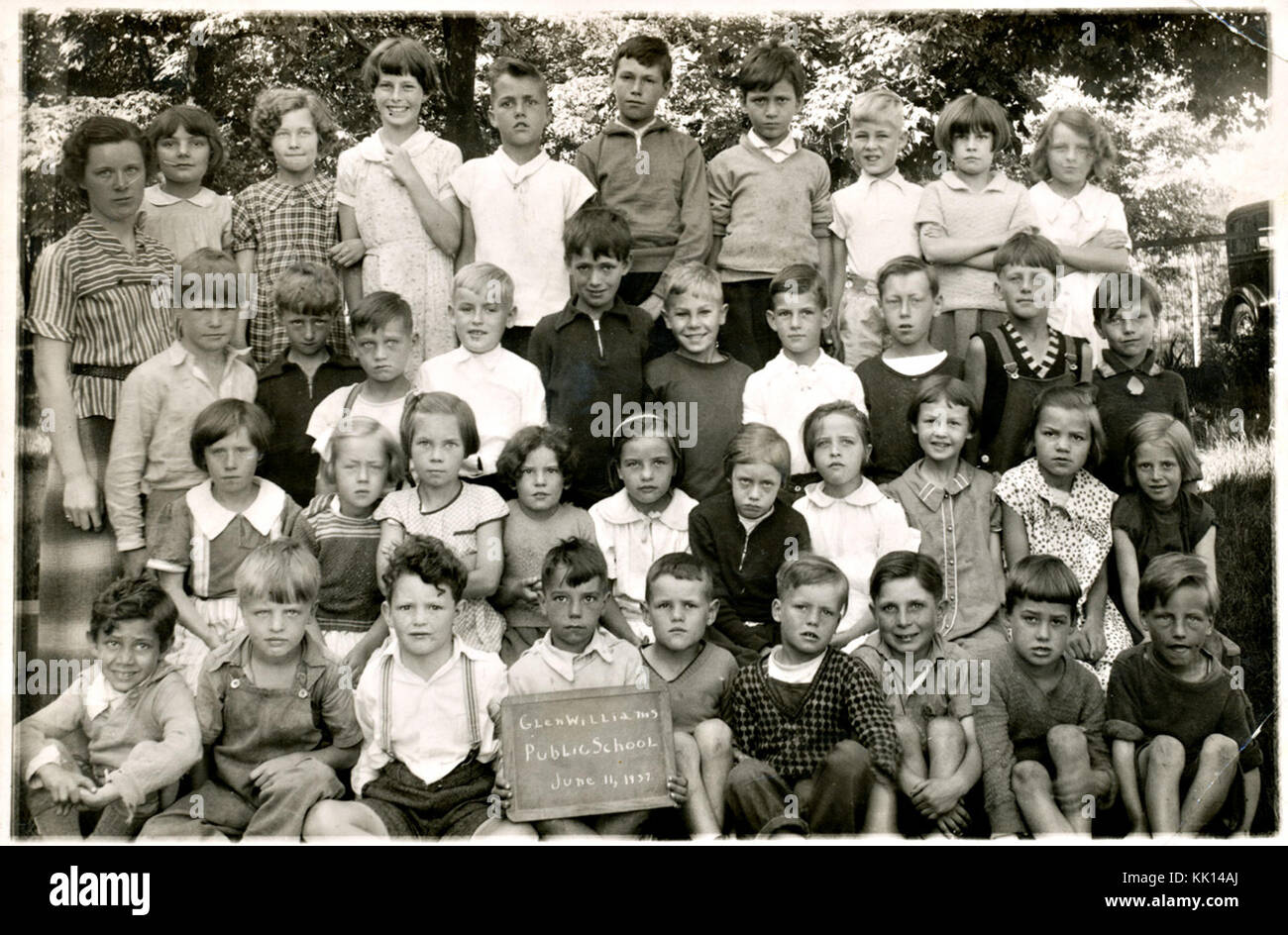 Glen Williams Public School Class Photo June 11, 1937 Stock Photo Alamy