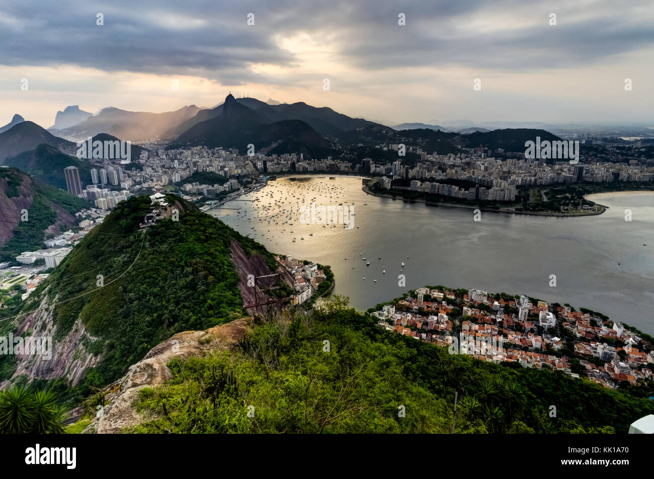 Rio de janeiro yacht club hi-res stock photography and images - Alamy