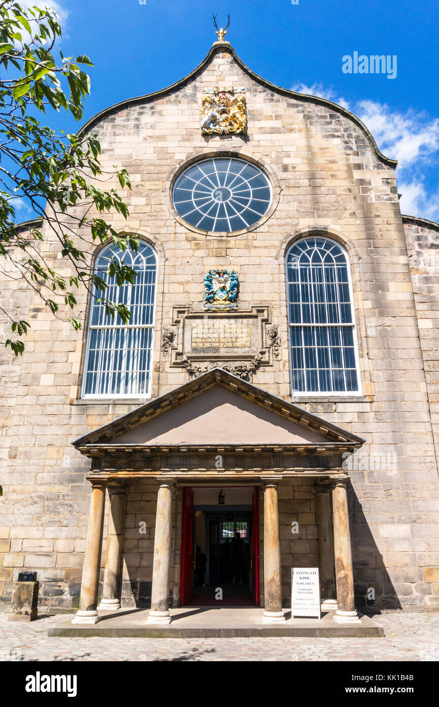 Edinburgh scotland edinburgh Canongate Kirk or The Kirk of the Canongate royal mile edinburgh scotland uk gb europe Stock Photo