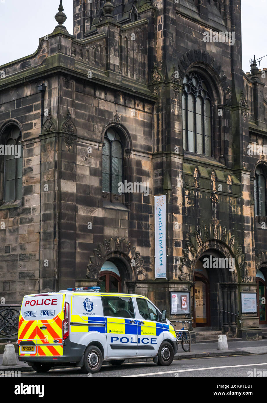 Police van parked on George IV Bridge, outside St Augustine United Church, Edinburgh, Scotland, UK Stock Photo