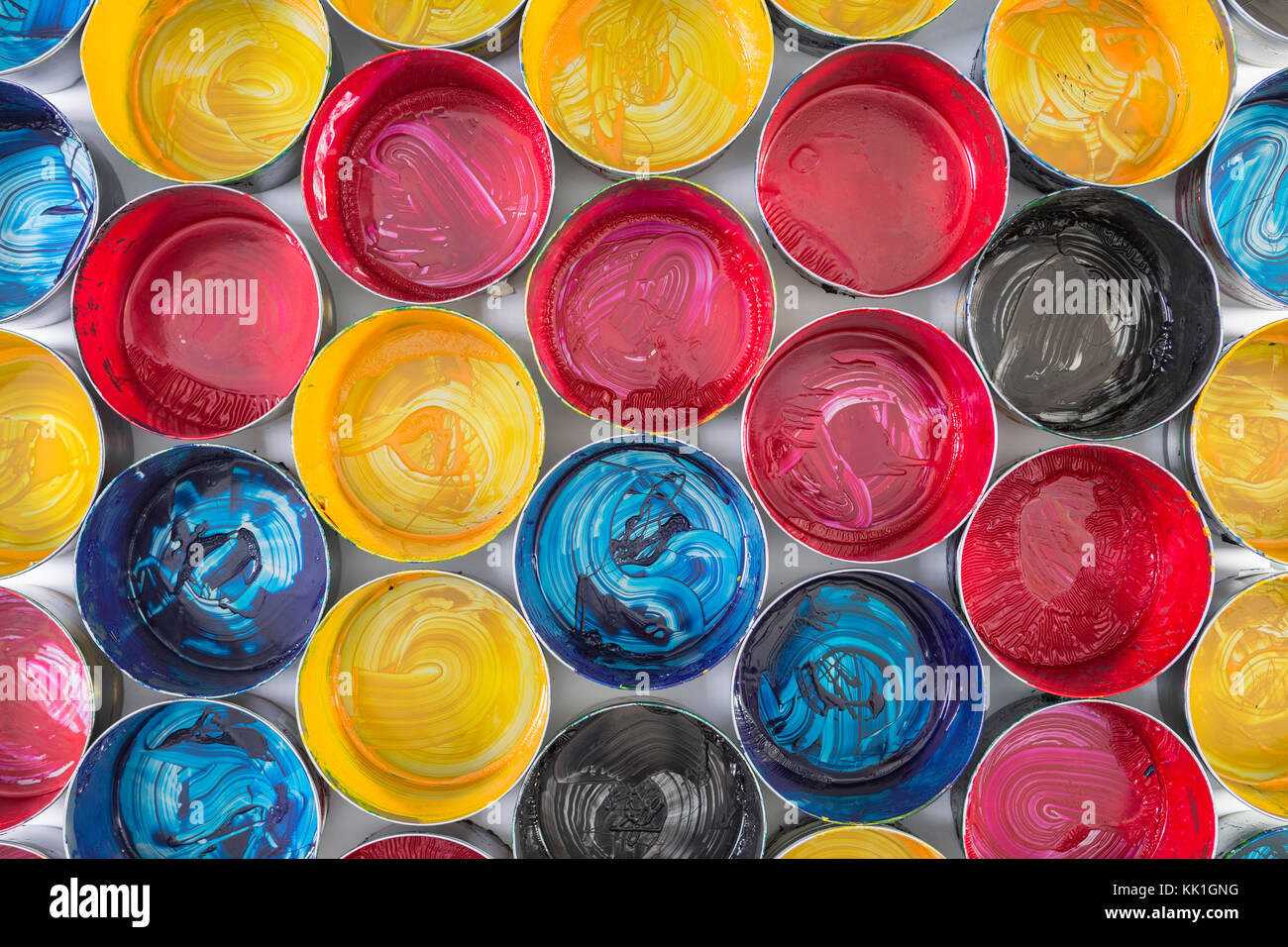 Old paint cans hires stock photography and images Alamy