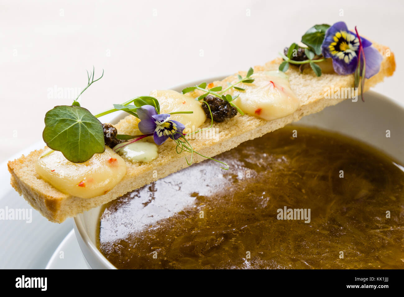 Stylish Gourmet Onion Soup With Decorated Toast Slice Stock Photo Alamy stylish-gourmet-onion-soup-with-decorated-toast-slice-stock-photo-alamy