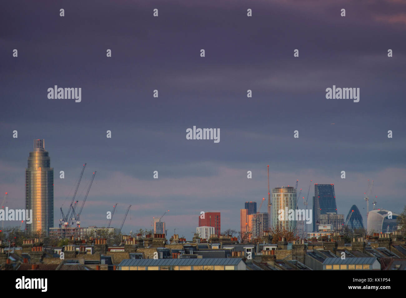 City of London skyline and St George's Wharf Tower Stock Photo