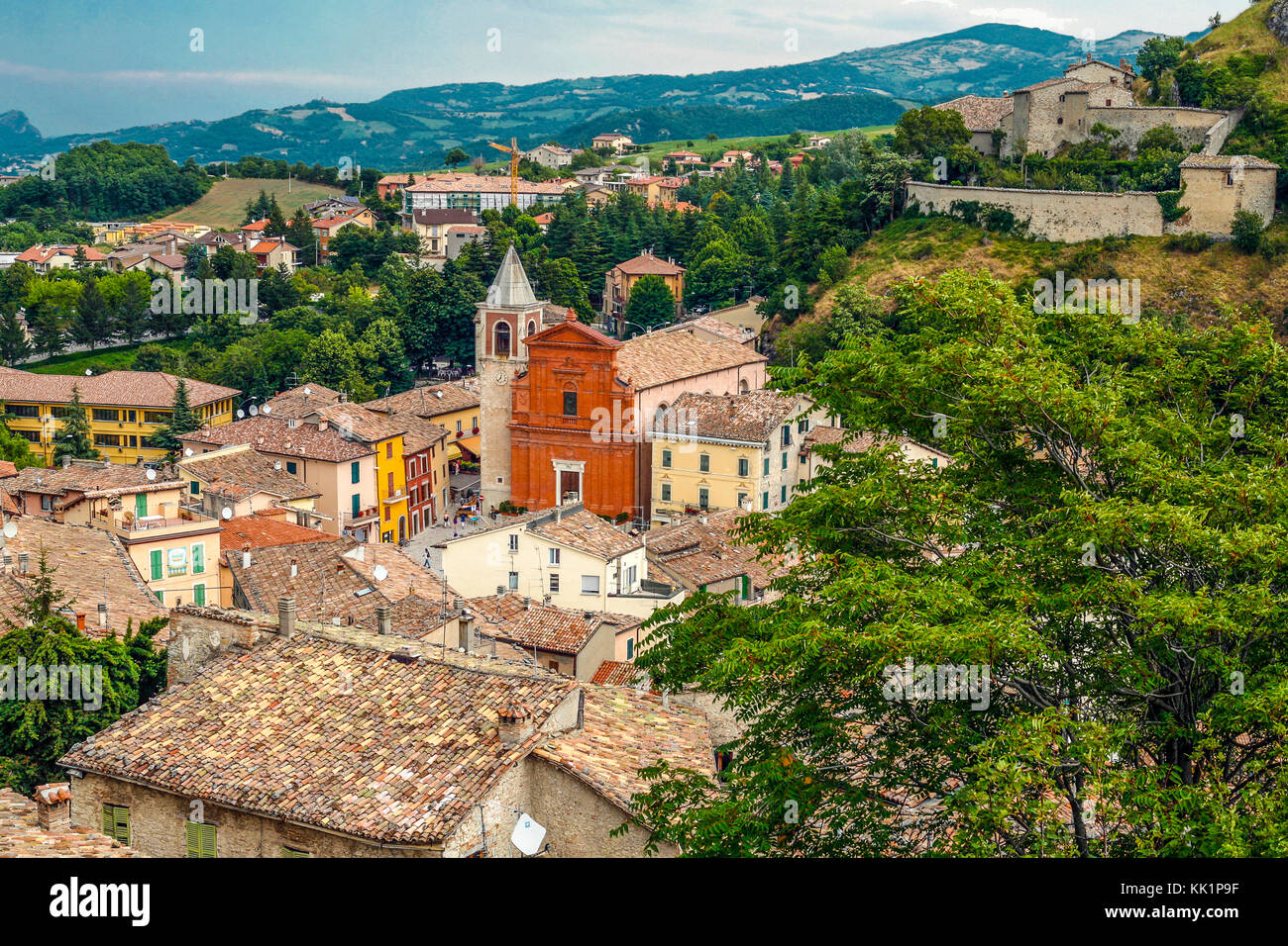 Italy Emilia Romagna Pennabilli: view of the village and church of San Leone from the wall of Penna Stock Photo