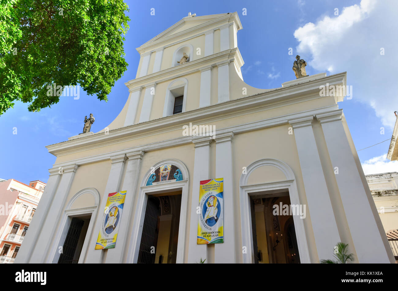 Cathedral of San Juan Bautista is a Roman Catholic cathedral in Old San Juan, Puerto Rico. This church is built in 1521 and is the oldest church in th Stock Photo