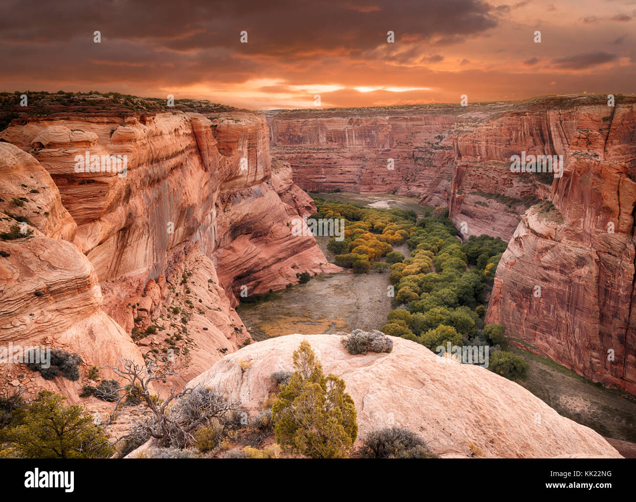 Canyon de Chelly (pronounced Canyon de 'Shay') National Monument is located in northern Arizona within the lands of the Navajo Nation. Stock Photo