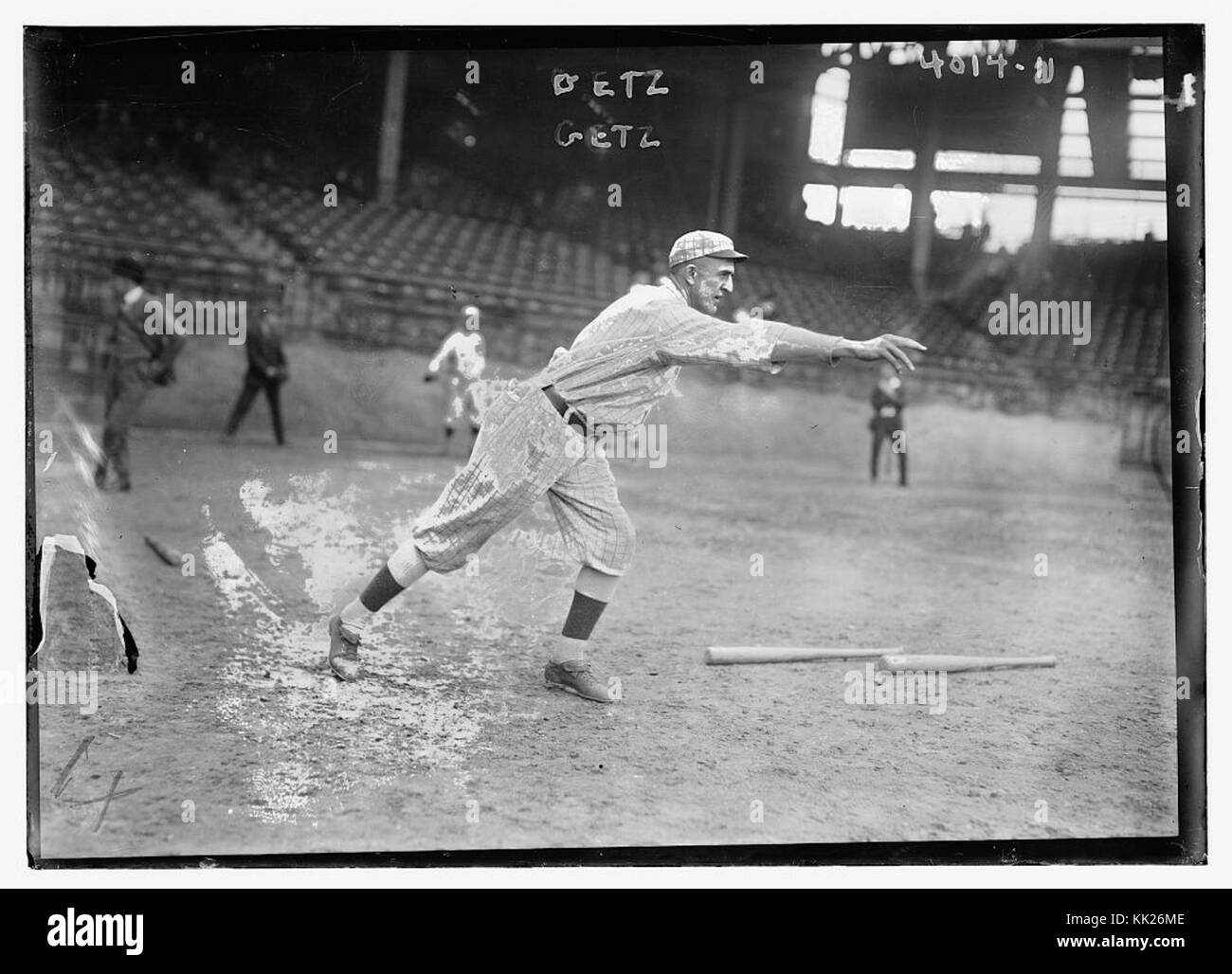 (Gus Getz, Brooklyn NL (baseball)) (LOC) (15146951775 Stock Photo - Alamy