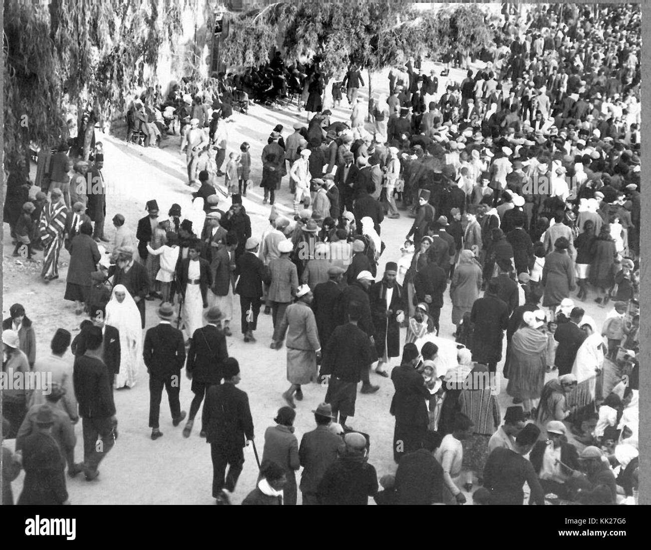 Purim, Jaffa Road in Jerusalem. 1950 1959 (id.15610858 Stock Photo - Alamy