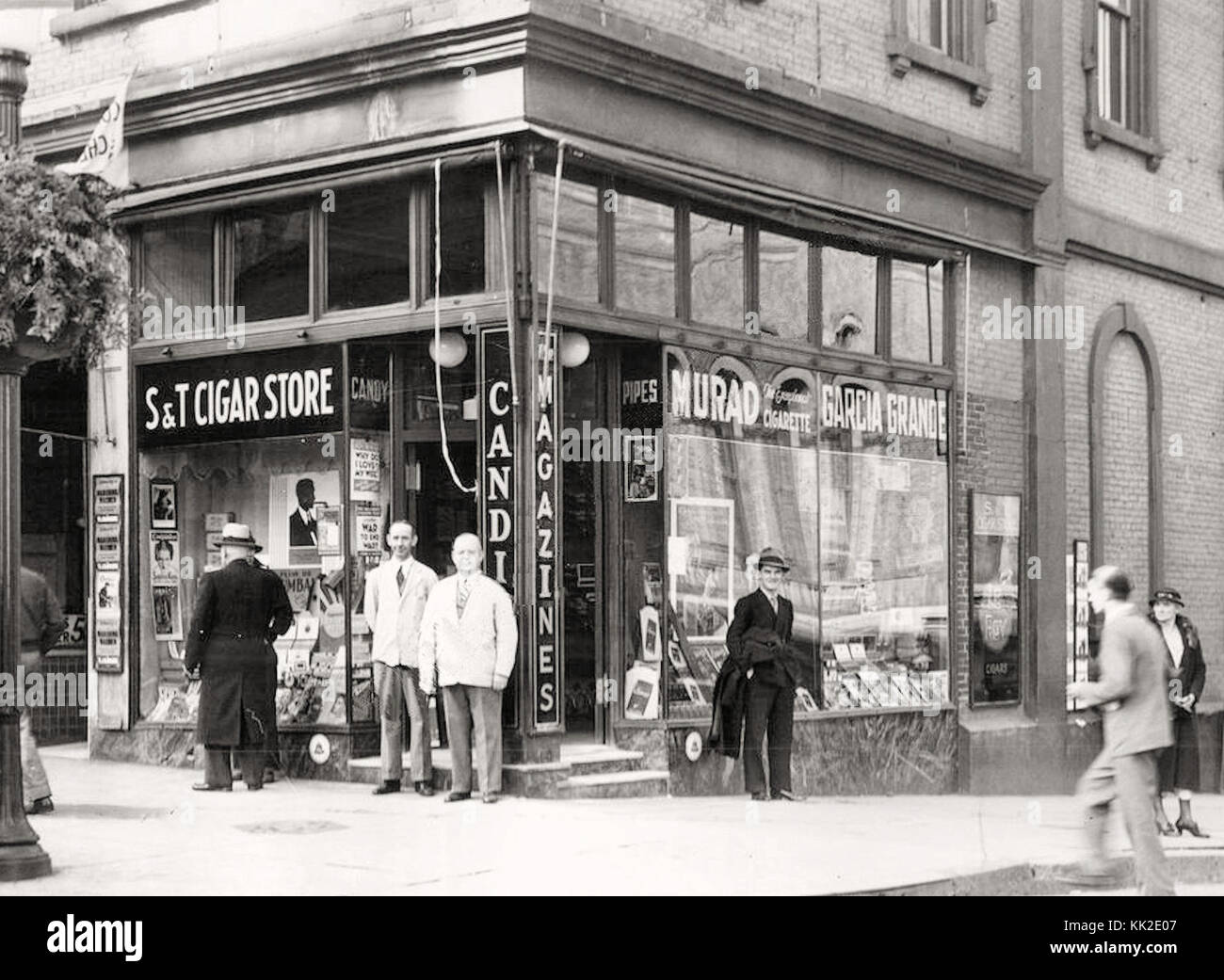 1933 S & T Tobacco Store Sixth and Hamilton Streets Allentown PA Stock  Photo