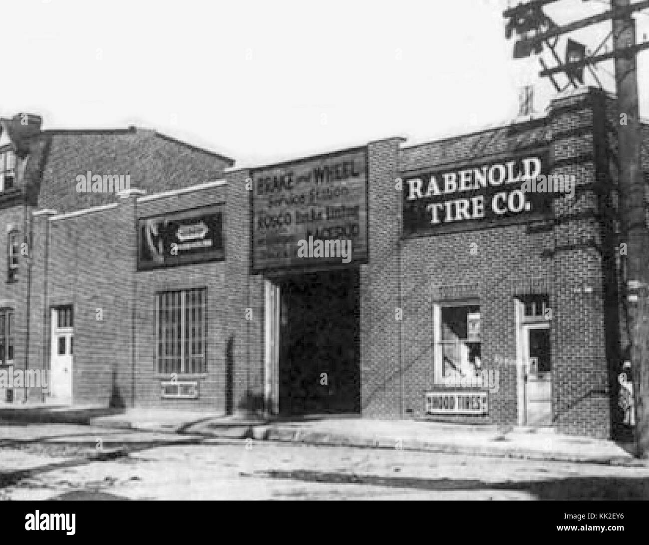 1928 Ravenhold Tire Company 101 Ridge Avenue Allentown PA Stock Photo