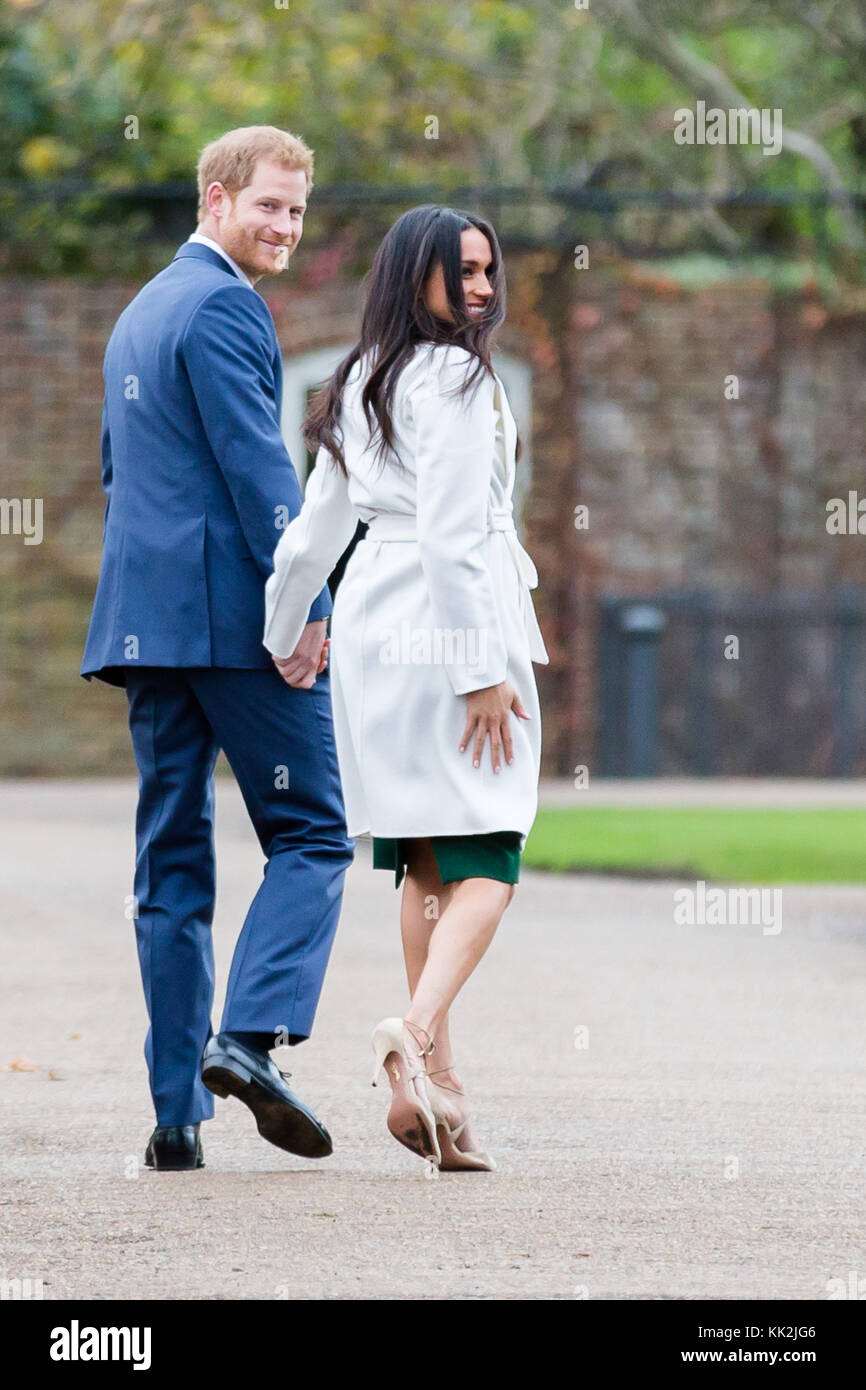 London, UK. 27th November, 2017. HRH Prince Harry and Ms Meghan Markle leaving the Sunken Garden, Kensington Palace, after a photo call following the announcement of their engagement, 27th November 2017 Credit: amanda rose/Alamy Live News Stock Photo