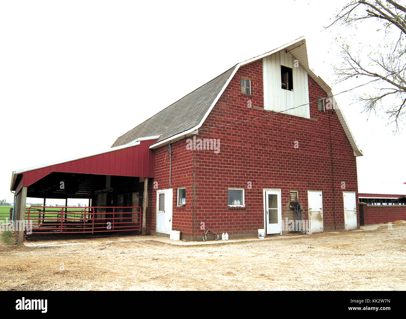 Stockton, Iowa, USA. 16th May, 2007. This century farm has been in the Petersen family since the 1850's, and for the last three generations has passed down from mother to daughter, which is unusual for an Iowa farm. This side of the family has its roots in the Schleswig-Holstein dairy area of Northern Germany. The Petersen's presently milk 100 cows. The barn is owned by Davis and Amy Petersen. Credit: Beth Van Zandt/Quad-City Times/ZUMA Wire/Alamy Live News Stock Photo