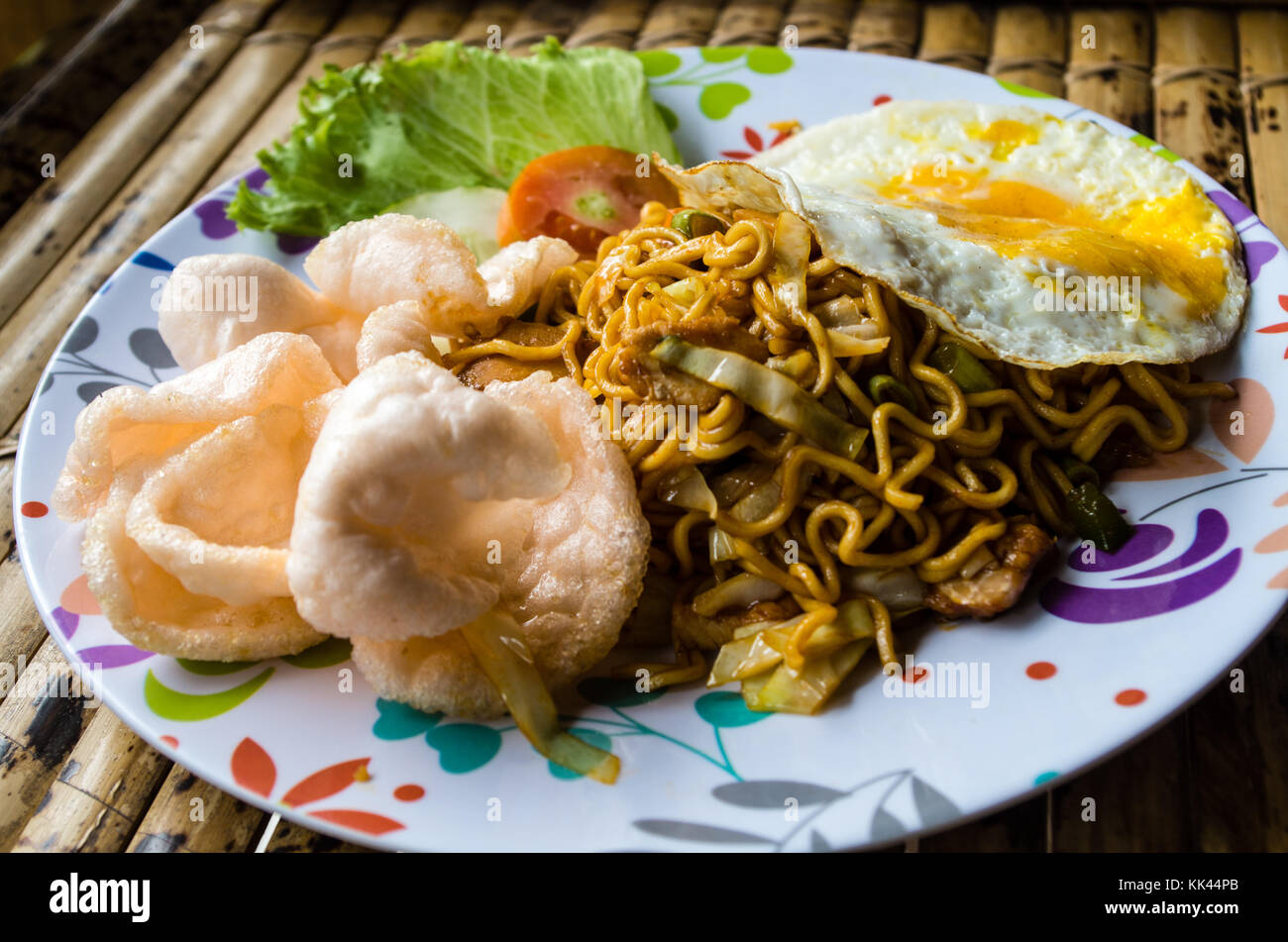 Mie goreng hi-res stock photography and images - Alamy