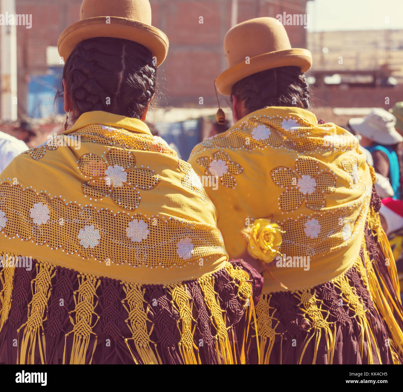 Authentic peruvian dance Stock Photo Alamy